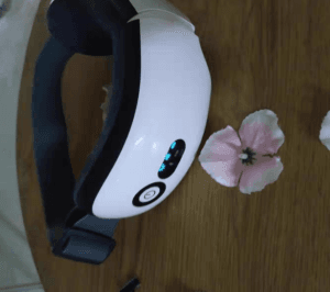 Click to view full screen Lunas™ Intelligent Eye Massager photo review