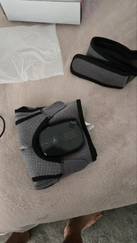 Click to view full screen Lunas™ Intelligent 3-in-1 Joint Care System photo review